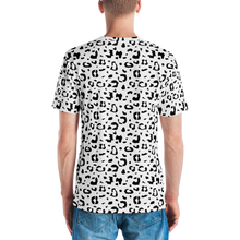 Black & White Leopard Print Men's T-shirt by Design Express