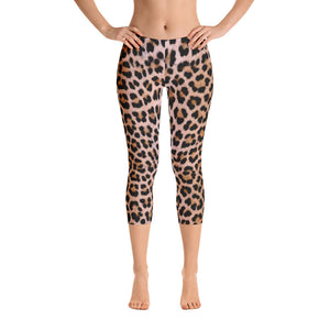 Leopard "All Over Animal" 2 Capri Leggings by Design Express