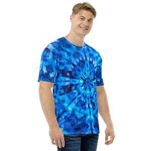 Psychedelic Blue Mandala Men's T-shirt by Design Express