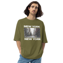 City Green / S New York Front Unisex Oversized Dark T-Shirt by Design Express