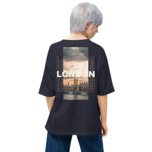 London Back Unisex Oversized T-Shirt by Design Express